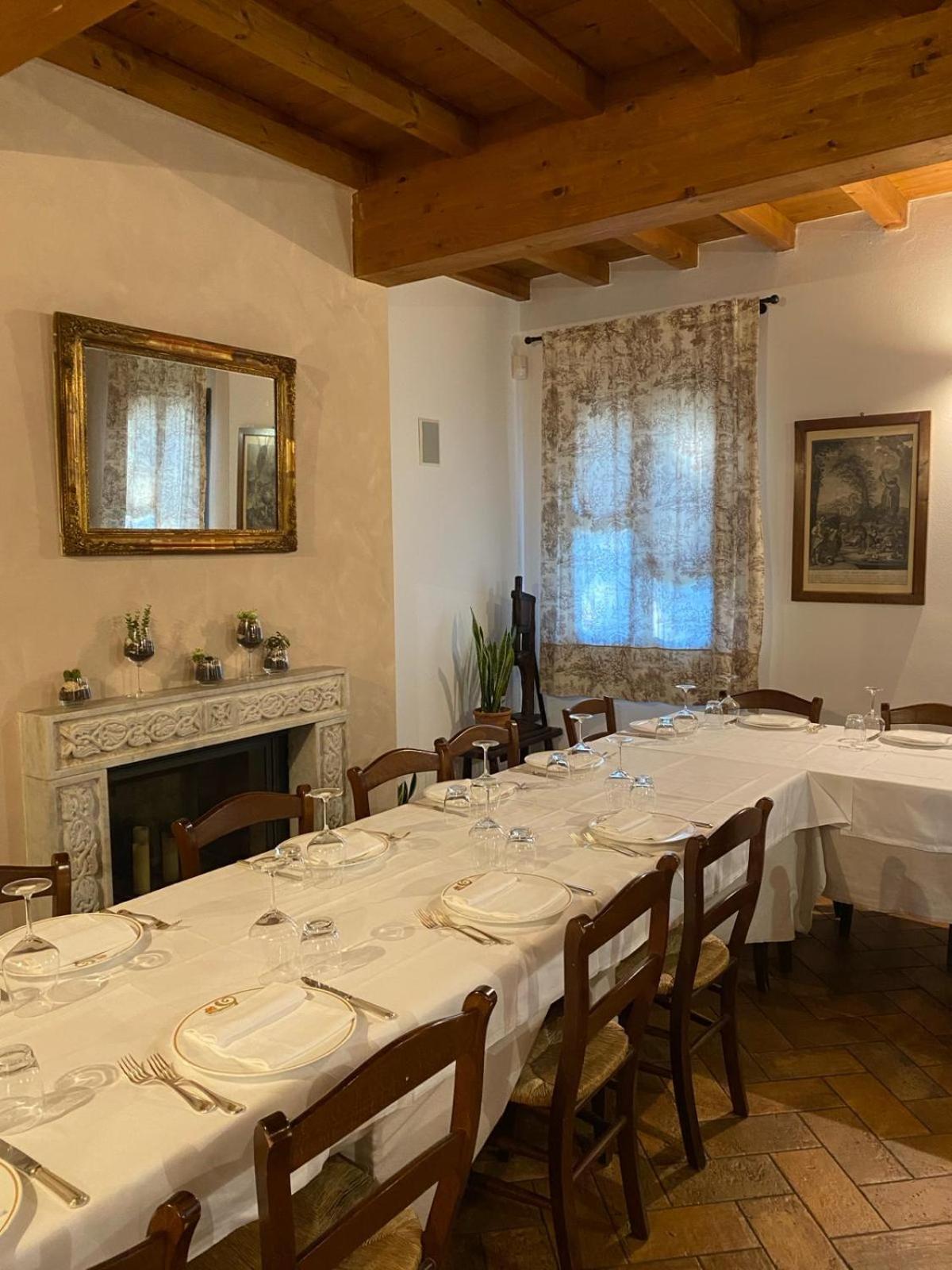 Locanda Corte Ruspecchio Bed and Breakfast Quattro Castella Εξωτερικό φωτογραφία